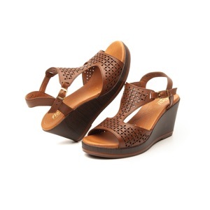Sandalia De Plataforma Casual Flexi Con Piel Perforada Para Mujer - Estilo 100701 Cafe Sandalia De Plataforma Casual Flexi Con Piel Perforada Para Mujer - Estilo 100701 Cafe