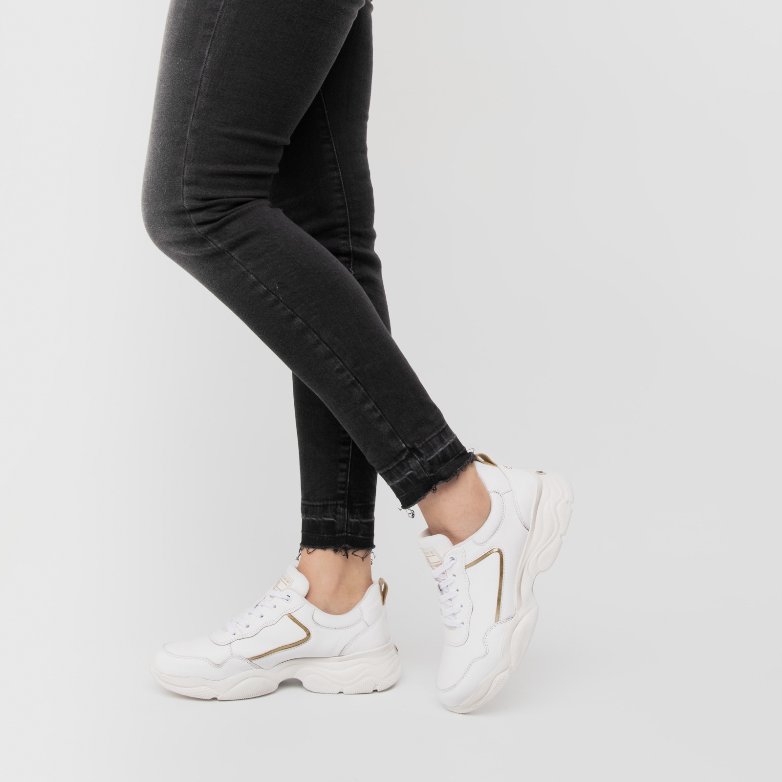 Sneaker Casual Sport Flexi Con Suela Extra Ligera Flowtek Para Mujer - Estilo 103401 Blanco