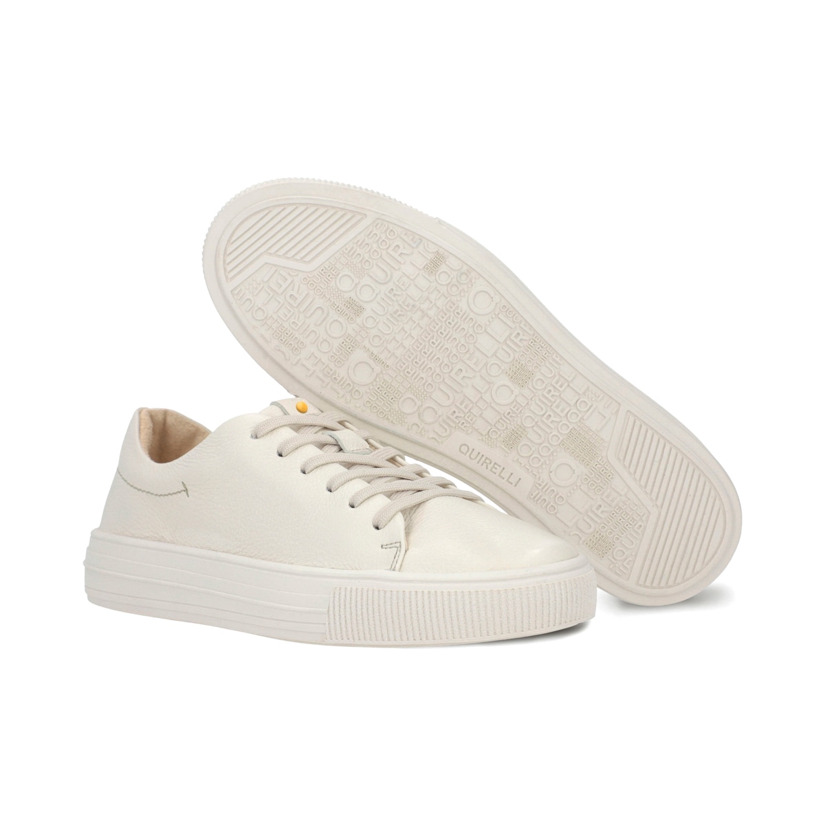 Sneaker urbano en piel color hueso Quirelli estilo 300101
