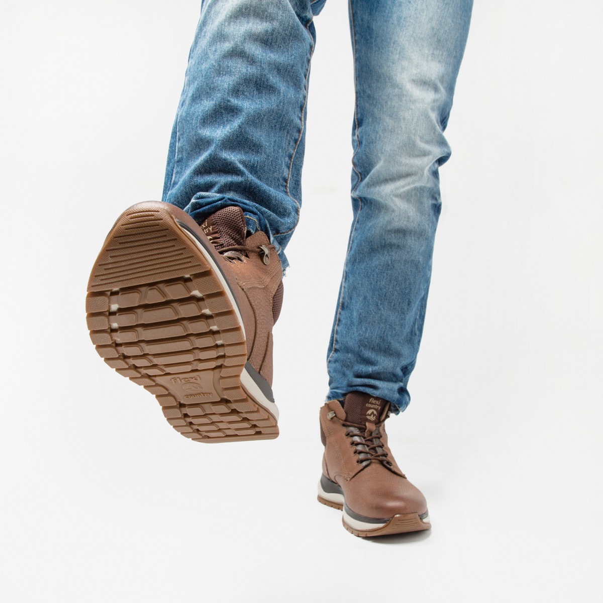 Bota Flexi Country Para Outdoor Flexi Country Con Sistema De Mejor Agarre Para Hombre - Estilo 401002 Taupe